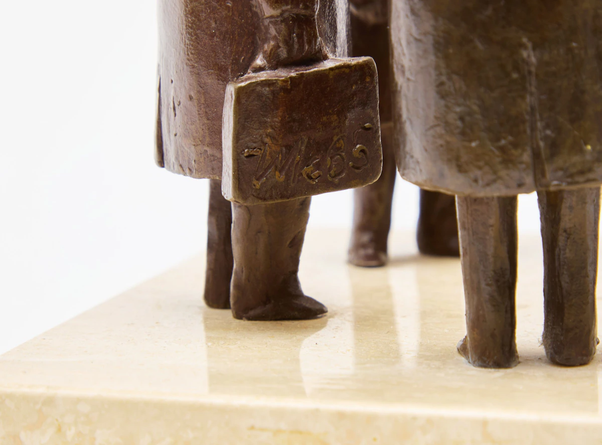 William Hodd McElcheran, Businessmen in Conversation, bronze, 1985 - view 6